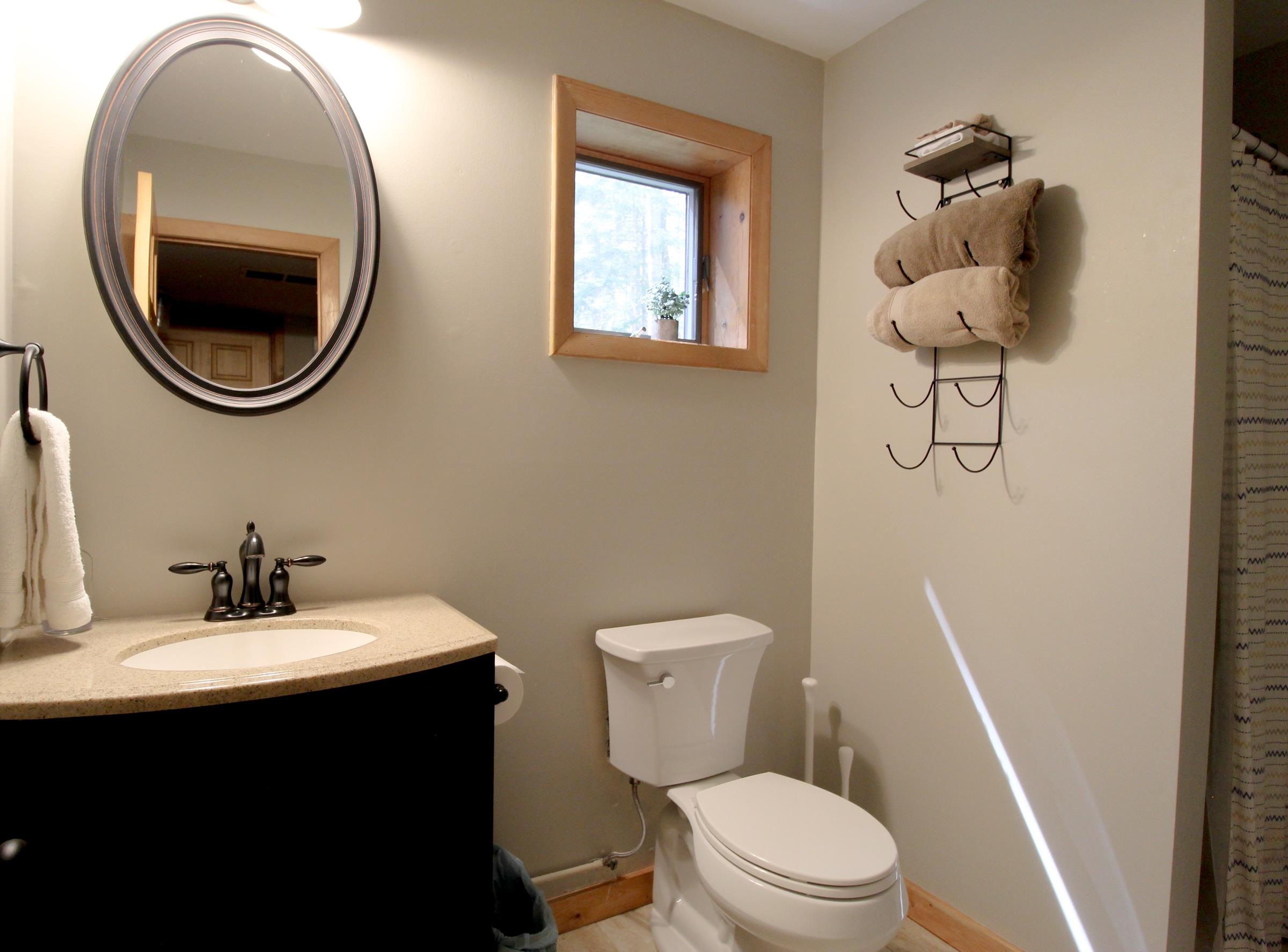 238 Hemlock Hill Road Wardsboro, VT 05360 - Photo 9 of 32