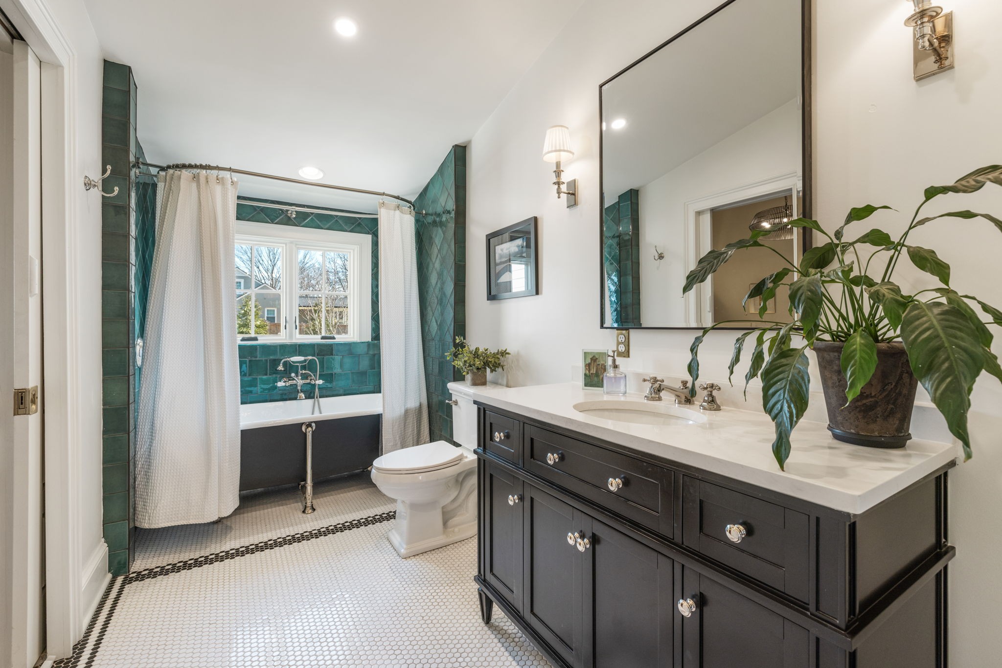 426 Murfreesboro Road Franklin, TN 37064 - Photo 15 of 96