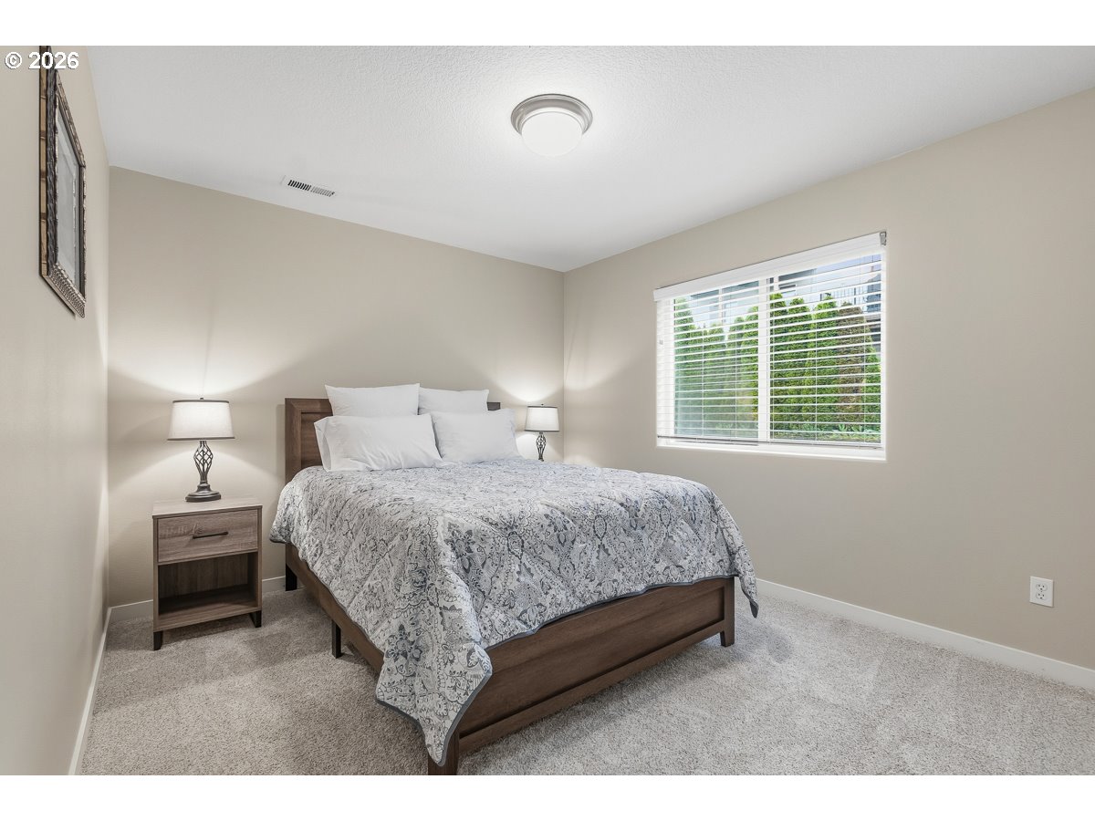 9471 Southwest 164th Avenue Beaverton, OR 97007 - Photo 18 of 26 Bedroom