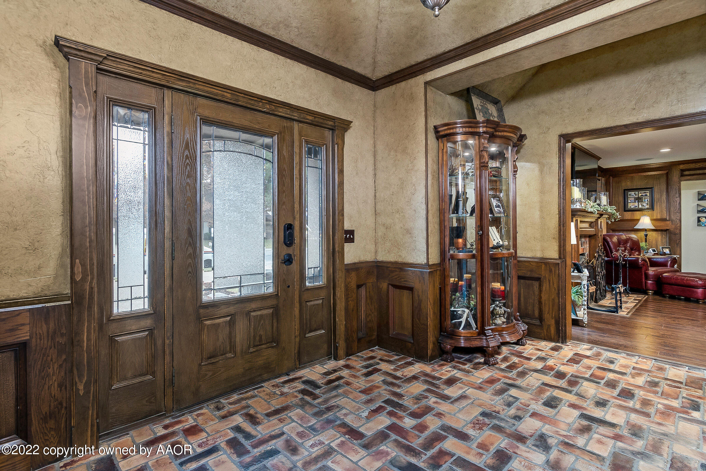 4223 Langtry Drive Amarillo, TX 79109 - Photo 17 of 56 a bedroom with a bed and a table