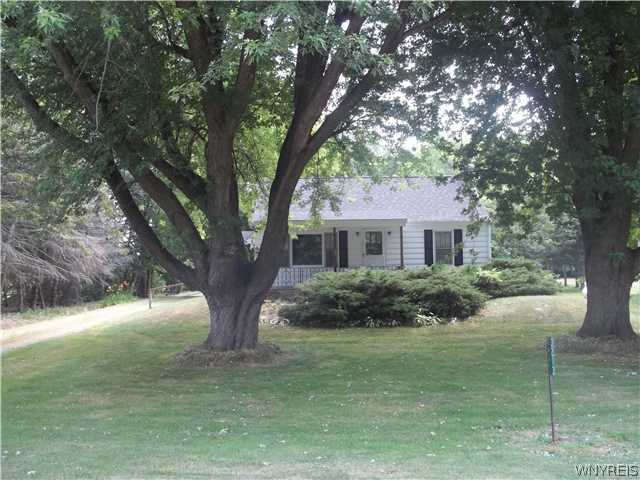 3213 Quaker Road Hartland, NY 14067 - Photo 1 of 1 Exterior Front