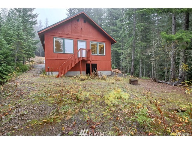 5001 Fs Road Easton, WA 98925 - Photo 3 of 16 Gallery Image 3