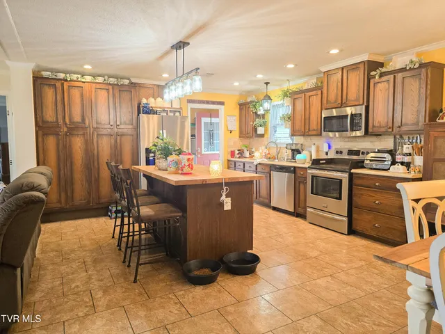 $294,900 | 18039 Kenwarn Lane, Abingdon, VA 24210