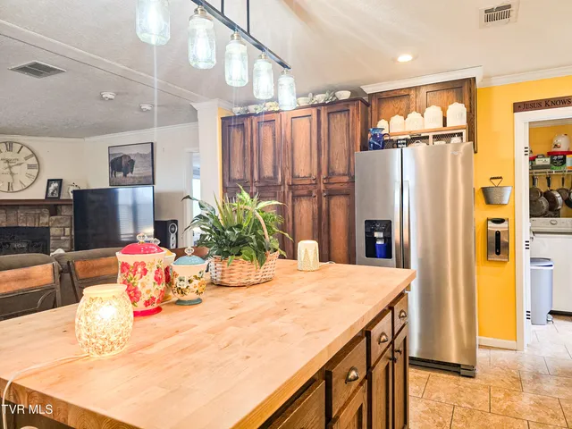 $294,900 | 18039 Kenwarn Lane, Abingdon, VA 24210