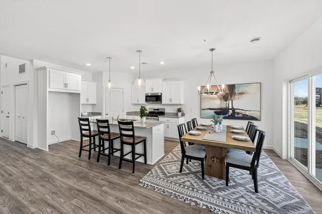 $319,900 | 2100 Cleveland Lane South, Cambridge, MN 55008