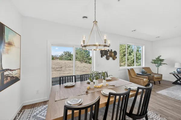 $319,900 | 2100 Cleveland Lane South, Cambridge, MN 55008