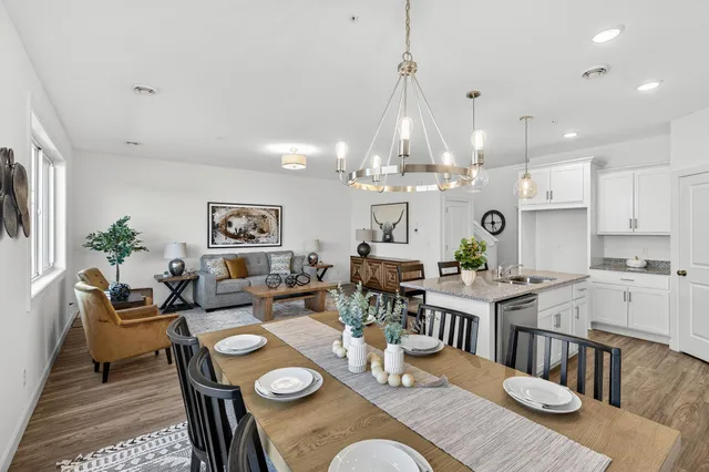 $319,900 | 2100 Cleveland Lane South, Cambridge, MN 55008