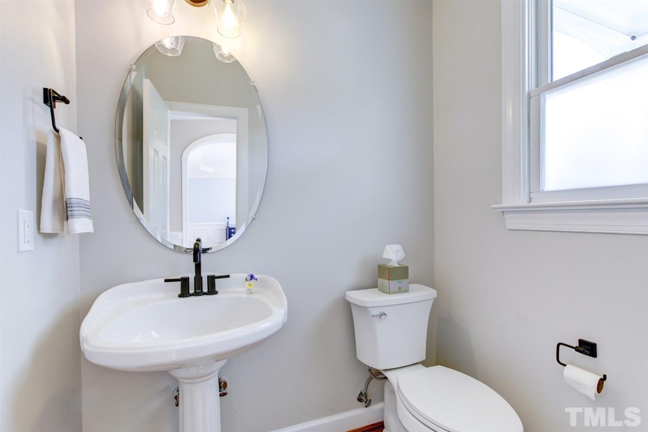 407 Scotts Ridge Trail Apex, NC 27502 - Photo 13 of 30 Gallery Image 13