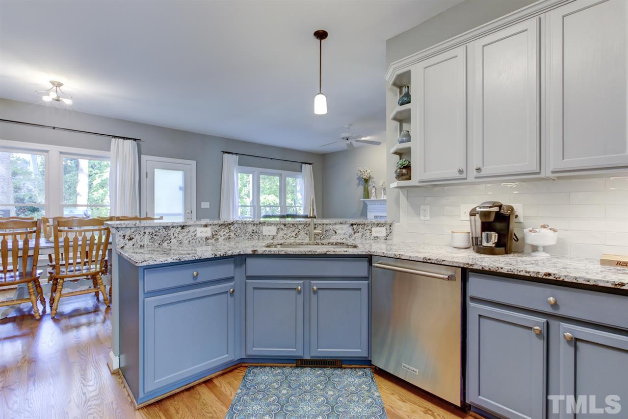 407 Scotts Ridge Trail Apex, NC 27502 - Photo 7 of 30 Gallery Image 7