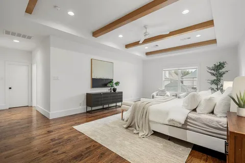 $1,600,000 | 6127 Lakeshore Drive, Dallas, TX 75214