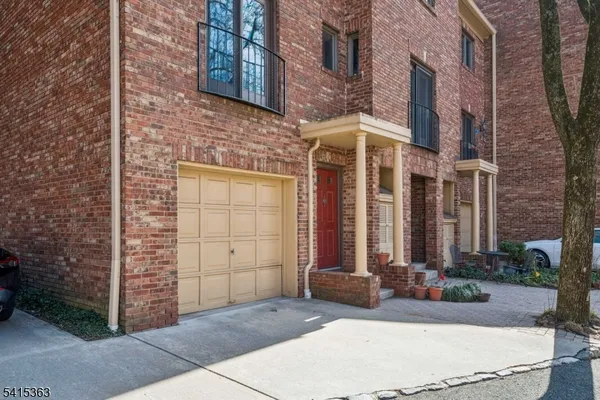 $519,000 | 17 Mews Lane, South Orange, NJ 07079