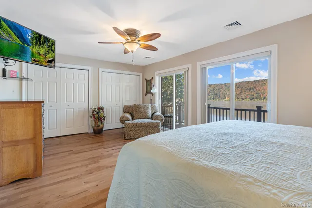 $425,000 | 37 Hudson Heights Drive, Poughkeepsie, NY 12601