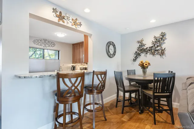 $425,000 | 37 Hudson Heights Drive, Poughkeepsie, NY 12601