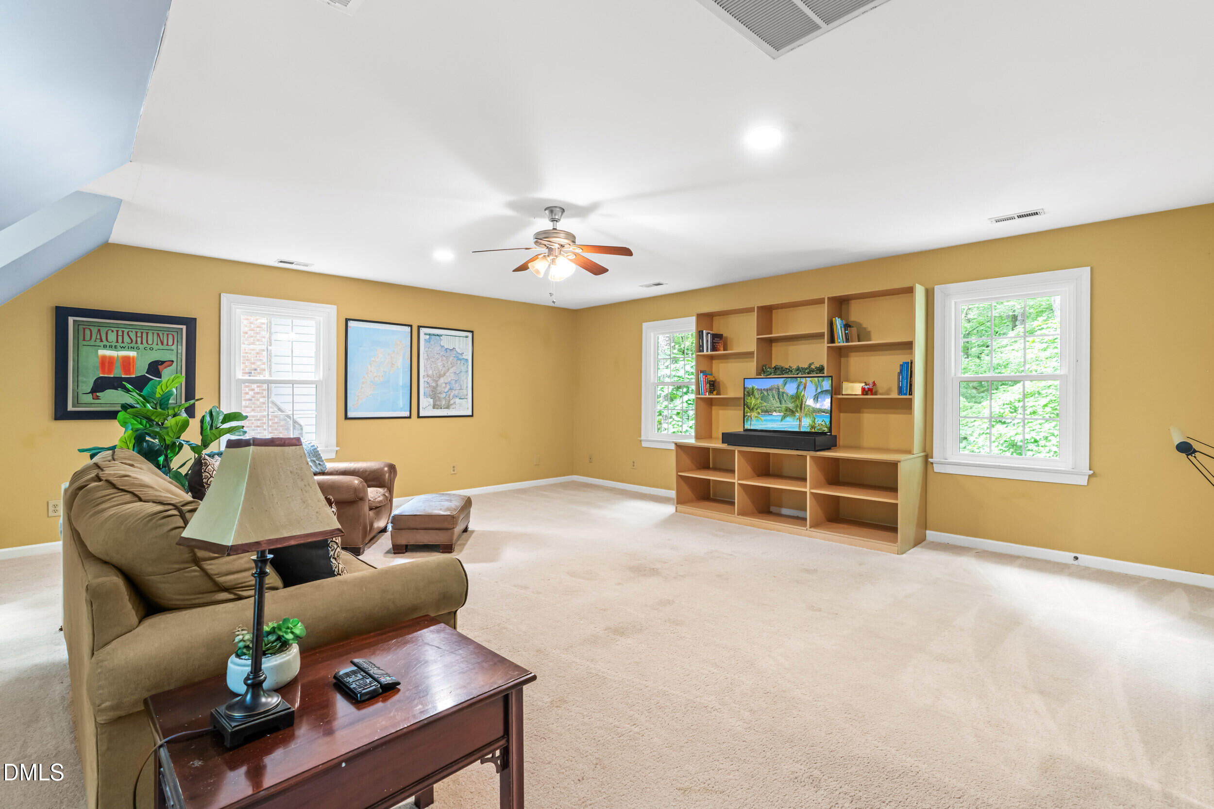 5425 North Hawthorne Way Raleigh, NC 27613 - Photo 33 of 51
