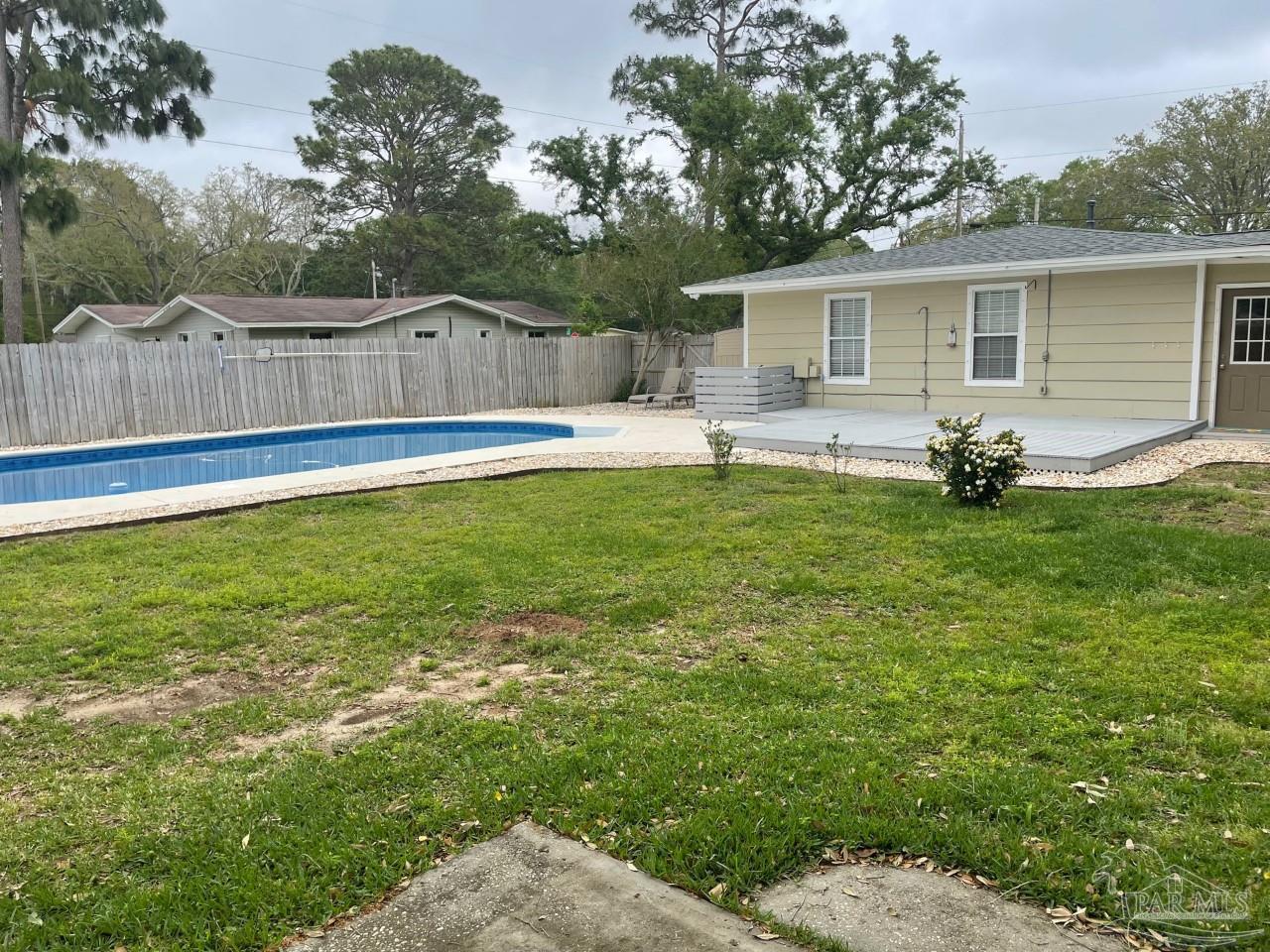 3225 Keating Road Pensacola, FL 32504 - Photo 12 of 17