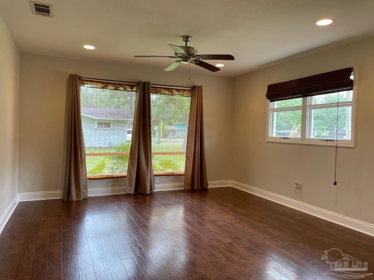 3225 Keating Road Pensacola, FL 32504 - Photo 4 of 17