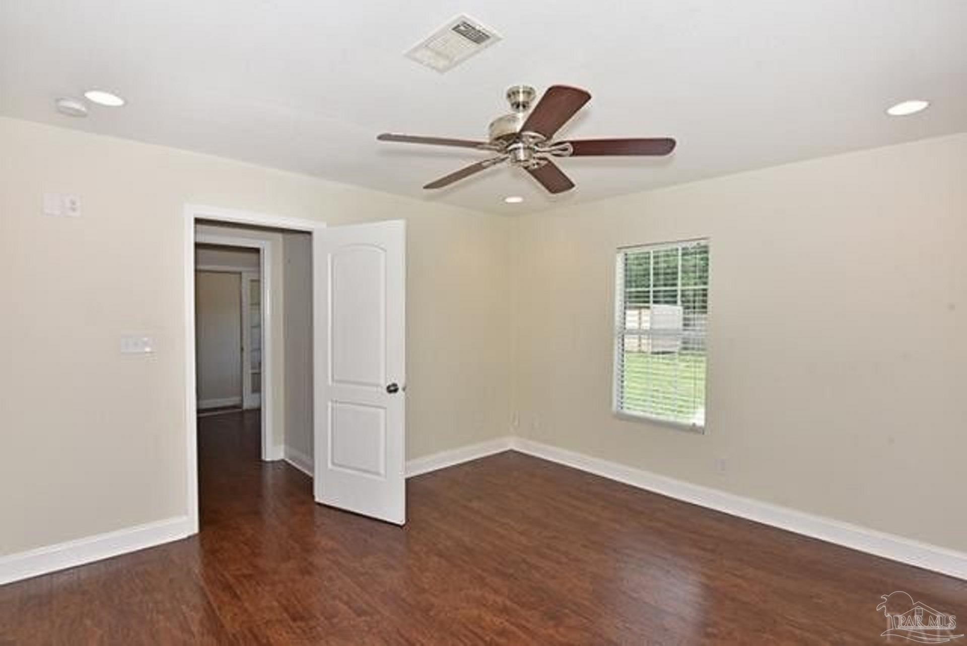 3225 Keating Road Pensacola, FL 32504 - Photo 6 of 17