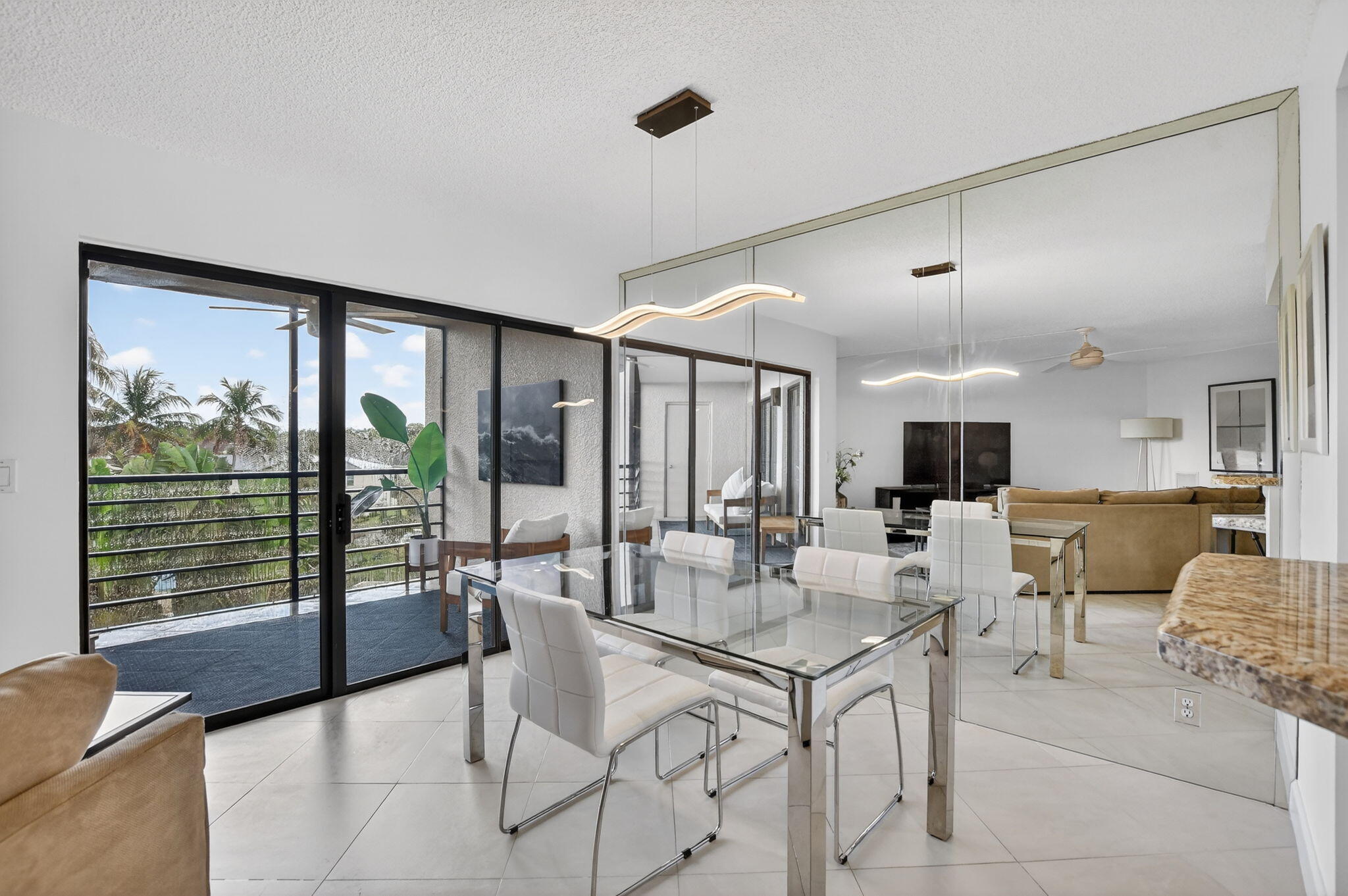 5851 Camino Del Sol, Unit 402 Boca Raton, FL 33433 - Photo 9 of 40 DINING ROOM