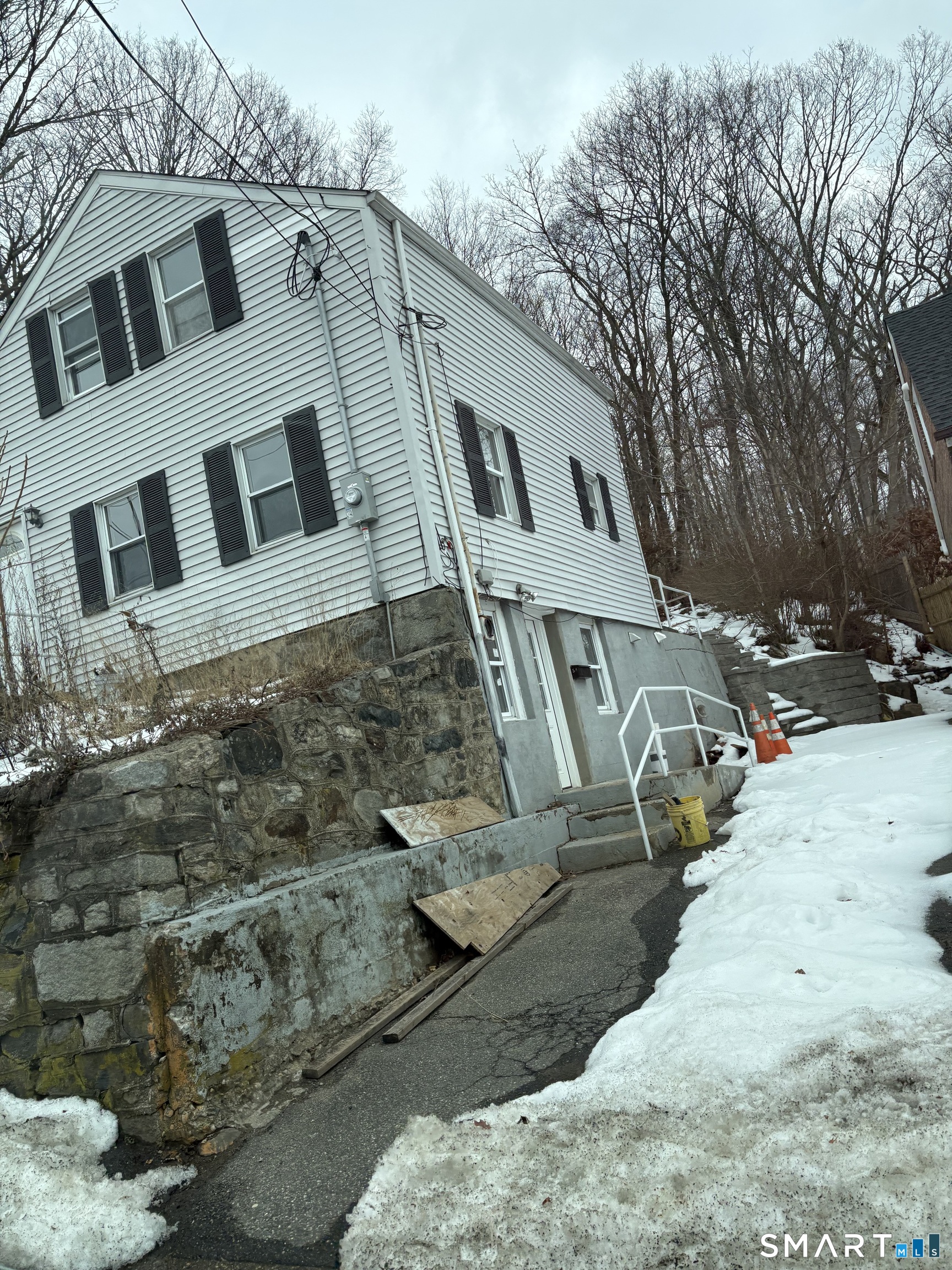 54 Buckingham Street Watertown, CT 06779 - Photo 15 of 16