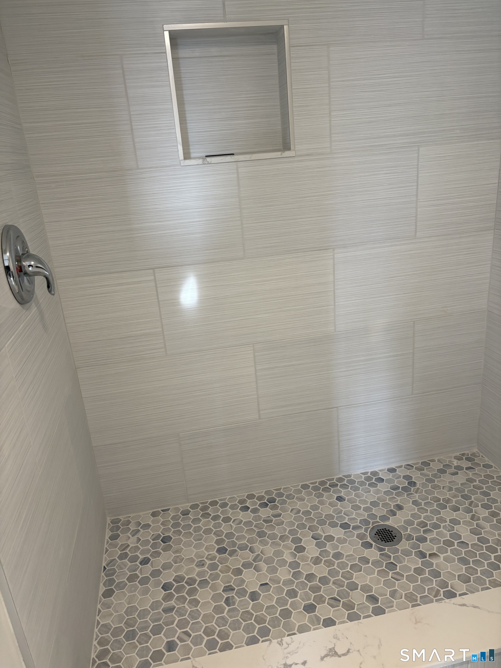 54 Buckingham Street Watertown, CT 06779 - Photo 9 of 16