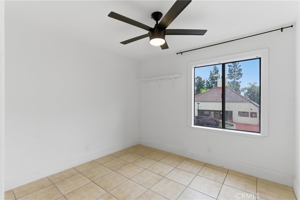 600 West 3rd Street, Unit A210 Santa Ana, CA 92701 - Photo 14 of 30 an empty room with a window