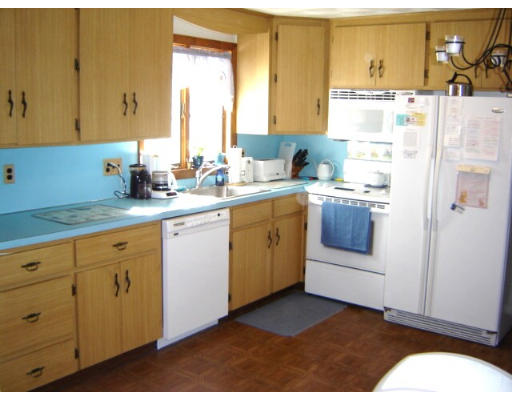 12 Keans Road Burlington, MA 01803 - Photo 3 of 14 Gallery Image 3