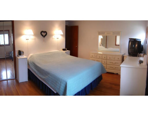 12 Keans Road Burlington, MA 01803 - Photo 9 of 14 Gallery Image 9