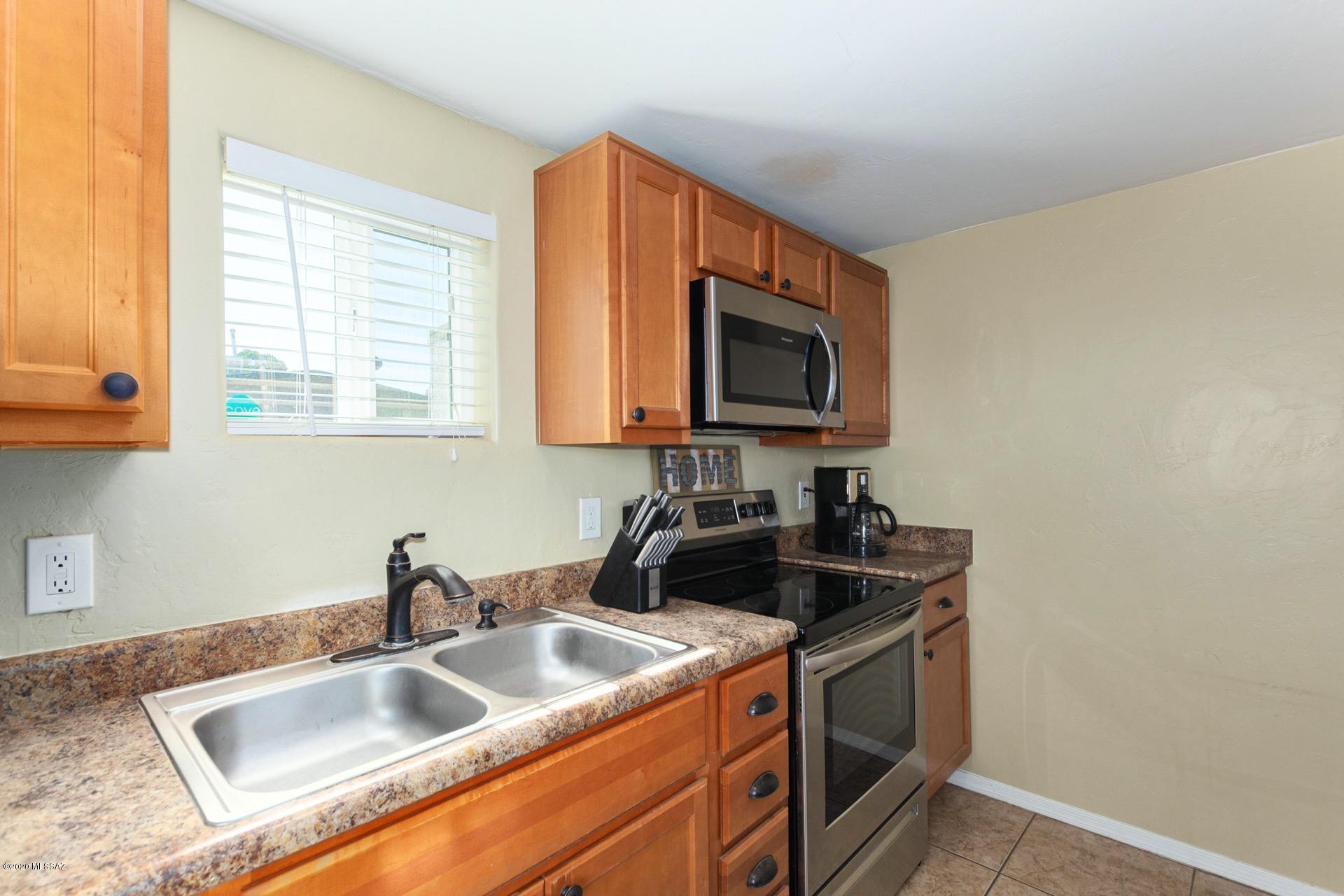 6801 South Craycroft Road Tucson, AZ 85756 - Photo 11 of 25