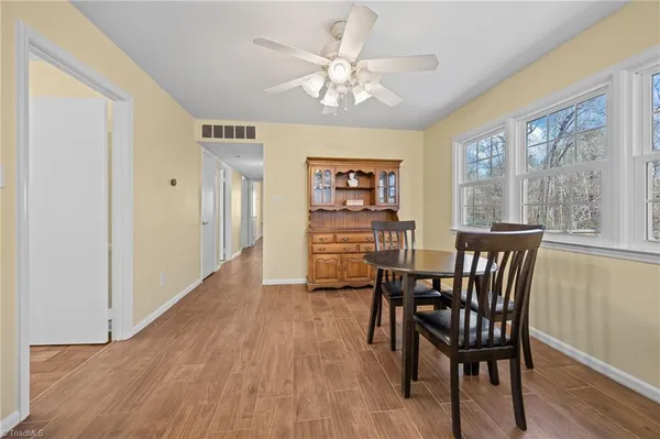 $300,000 | 304 Eastway Lane, Graham, NC 27253