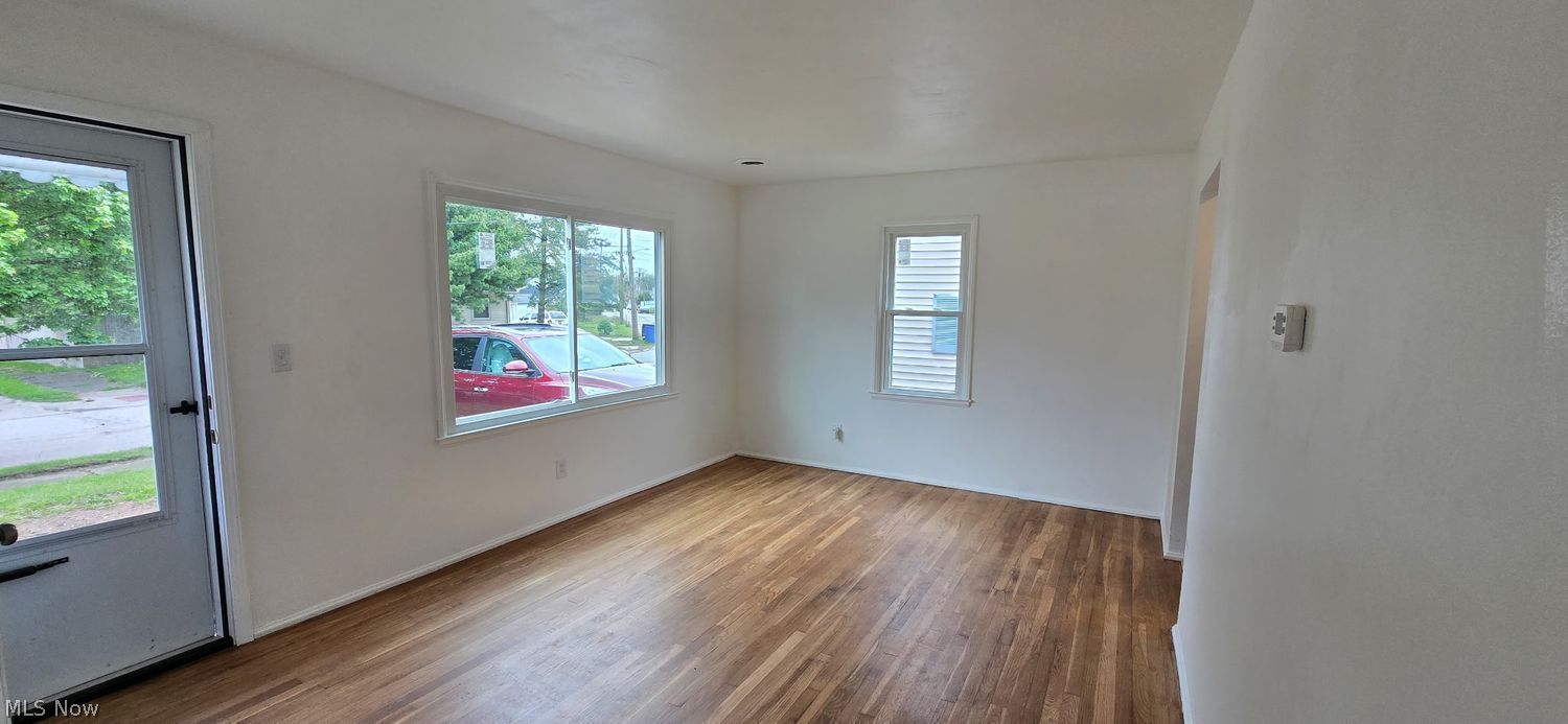 13347 Thornhope Road Cleveland, OH 44135 - Photo 9 of 15
