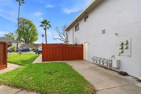 $515,000 | 5727 Playa Del Rey, Unit 3, San Jose, CA 95123