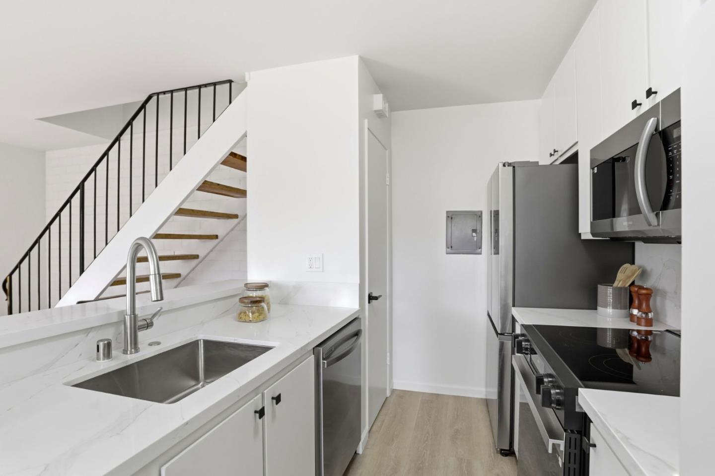 5727 Playa Del Rey, Unit 3 San Jose, CA 95123 - Photo 10 of 40