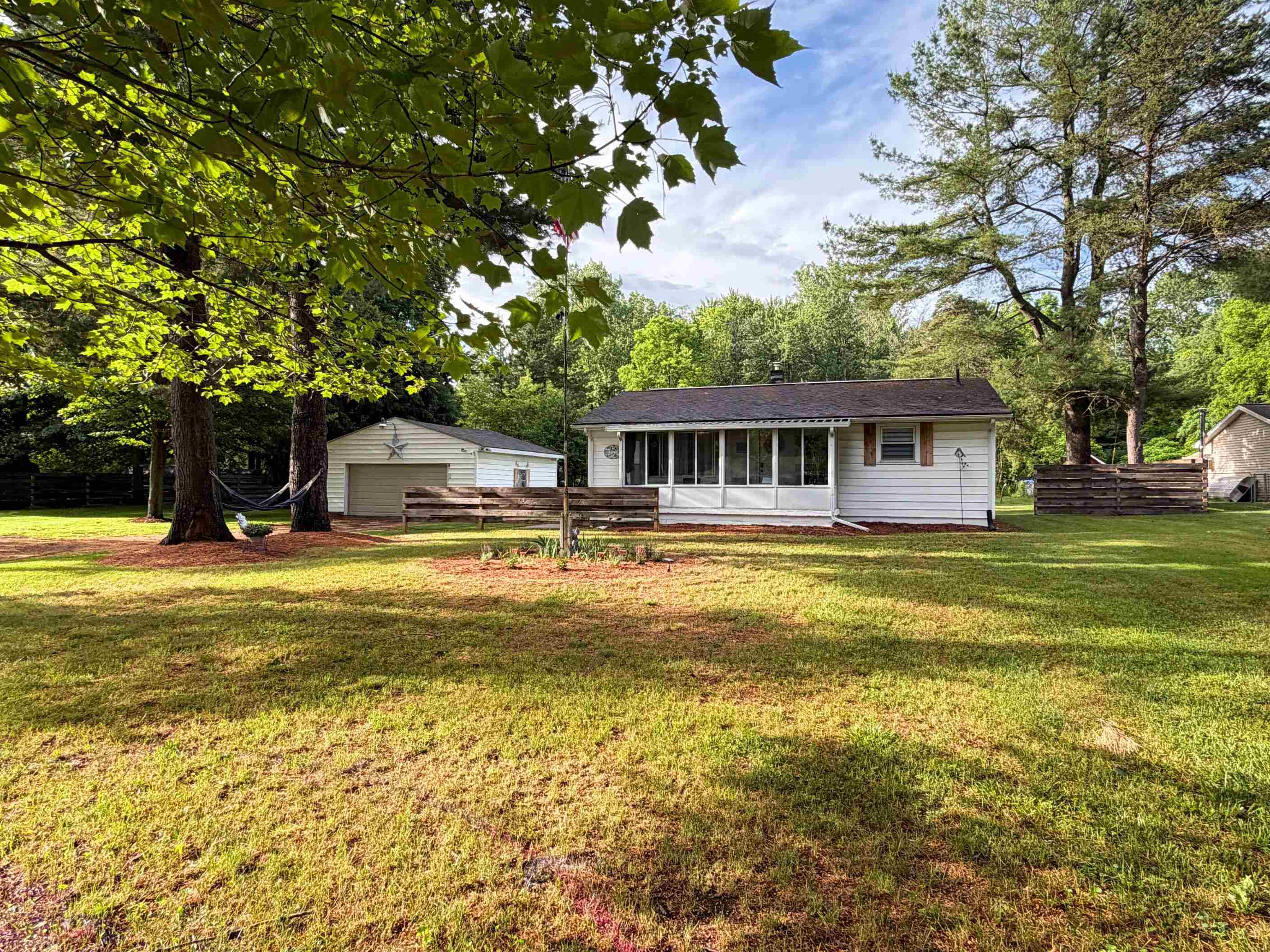 1079 West Moore Road Saginaw, MI 48601 - Photo 1 of 63 Front of Home