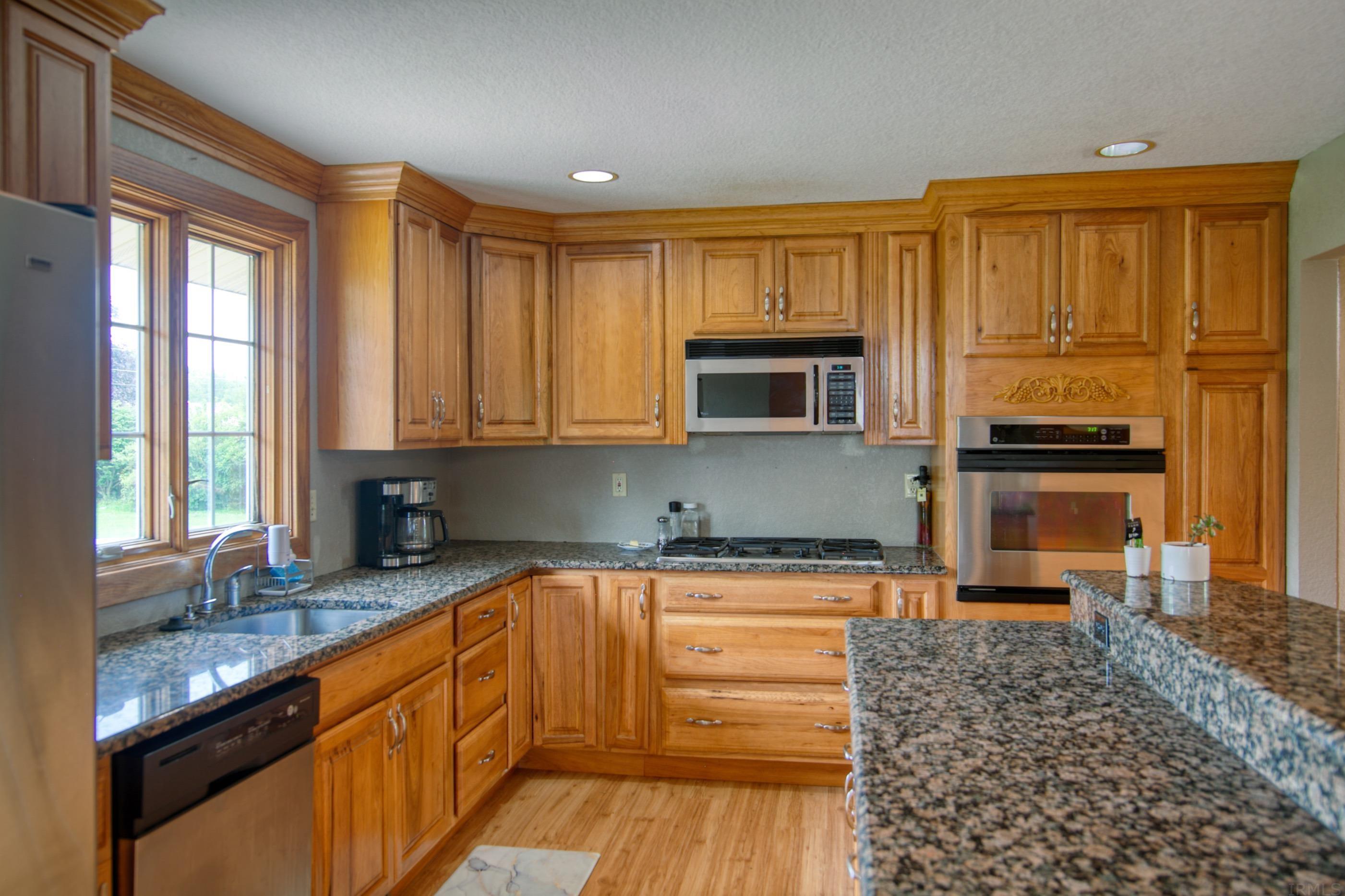 2516 Beineke Road Fort Wayne, IN 46808 - Photo 17 of 29