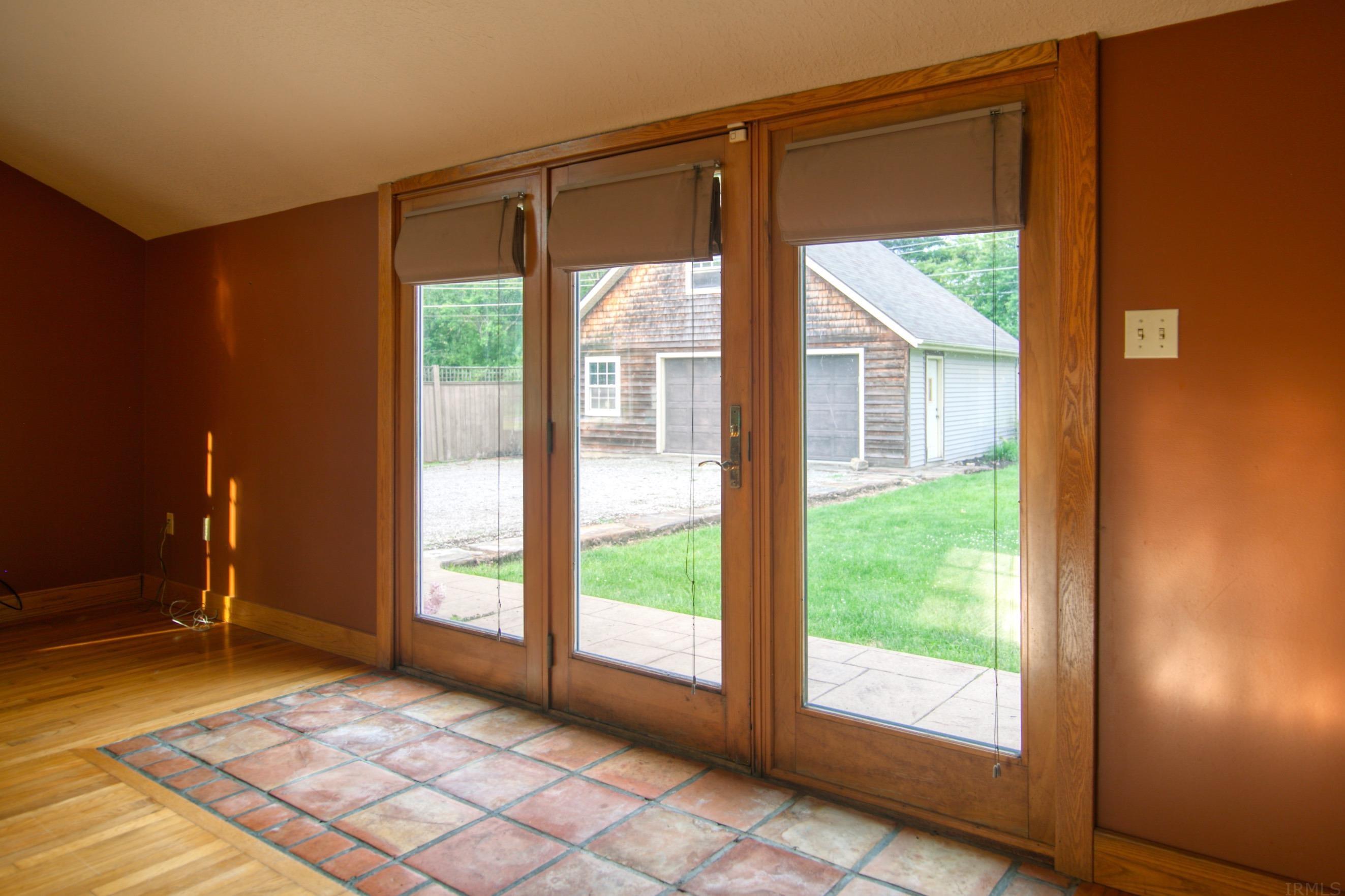2516 Beineke Road Fort Wayne, IN 46808 - Photo 10 of 29