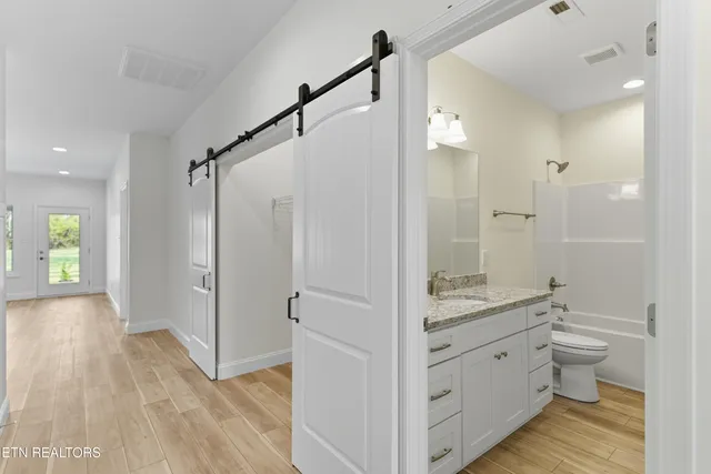 $364,900 | 7352 Whispering Creek Lane, Powell, TN 37849