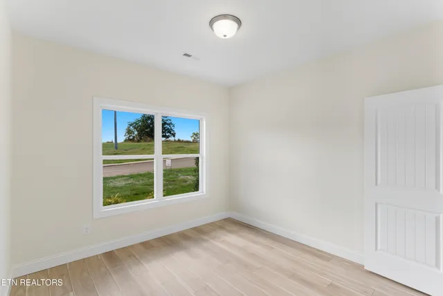 $364,900 | 7352 Whispering Creek Lane, Powell, TN 37849