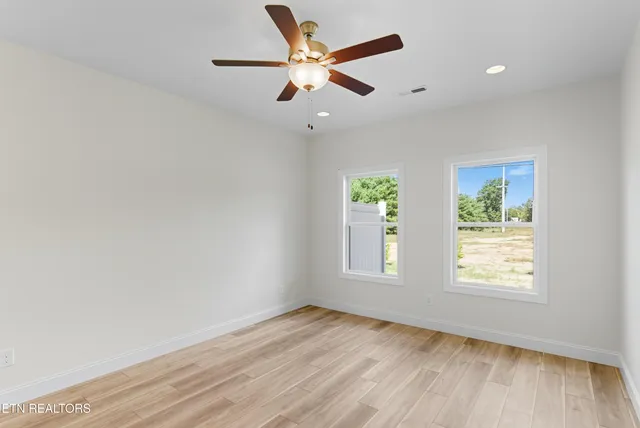 $364,900 | 7352 Whispering Creek Lane, Powell, TN 37849