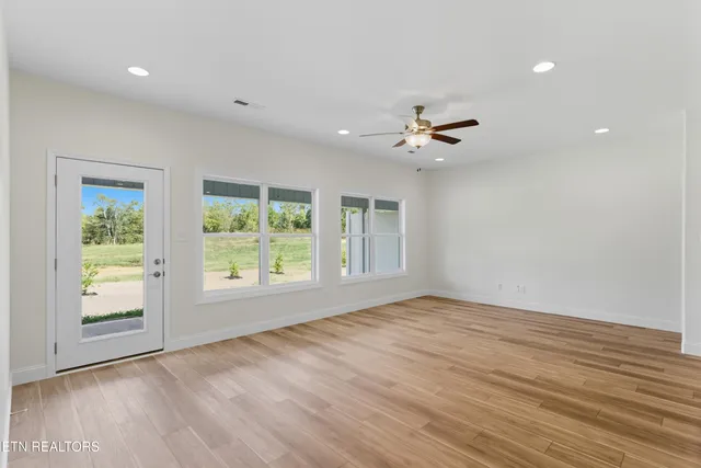 $364,900 | 7352 Whispering Creek Lane, Powell, TN 37849