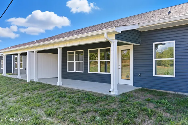 $364,900 | 7352 Whispering Creek Lane, Powell, TN 37849