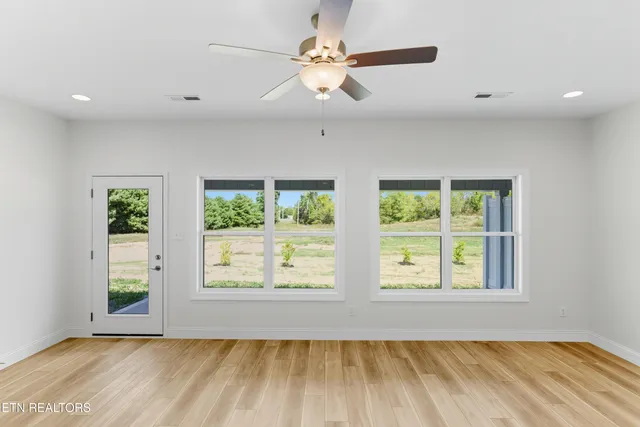 $364,900 | 7352 Whispering Creek Lane, Powell, TN 37849