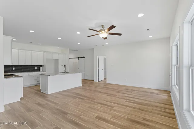 $364,900 | 7352 Whispering Creek Lane, Powell, TN 37849