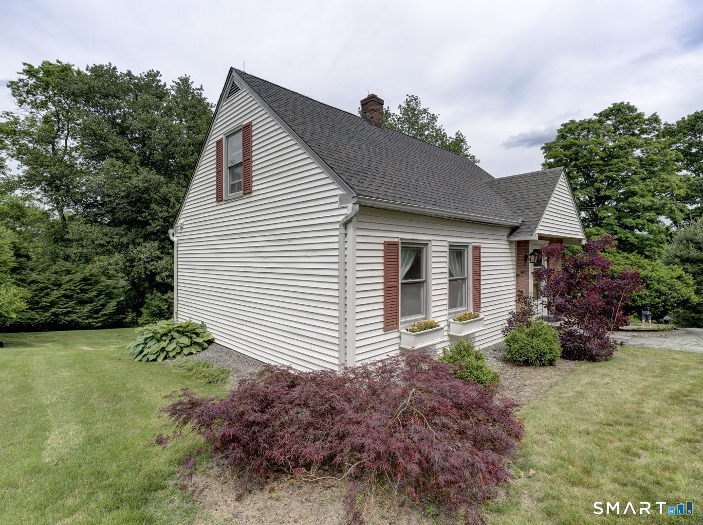 10 Spring Hill Road Harwinton, CT 06791 - Photo 2 of 34
