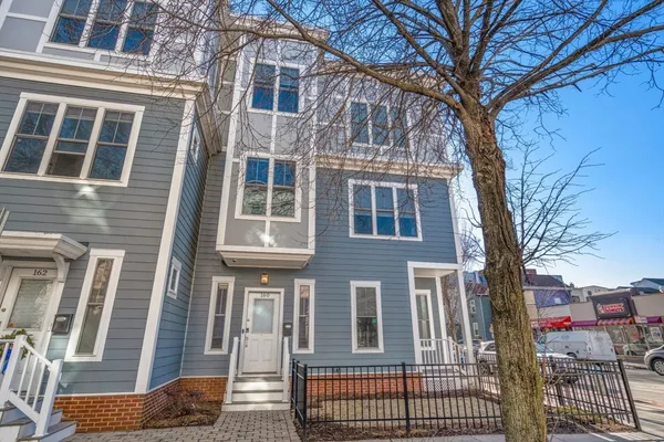 $5,400 | 162 Clark Street, Cambridge, MA 02139