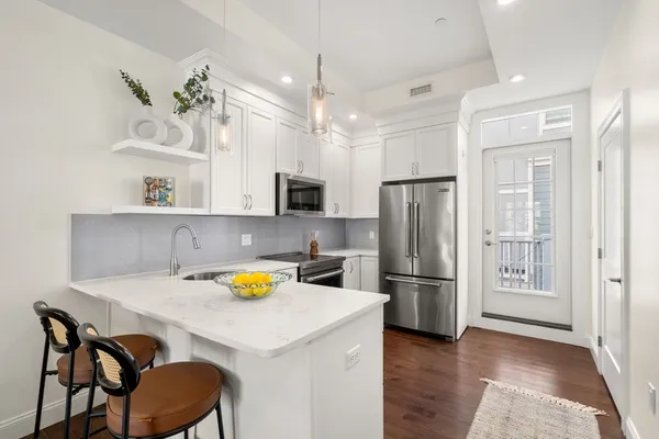 $5,400 | 162 Clark Street, Cambridge, MA 02139