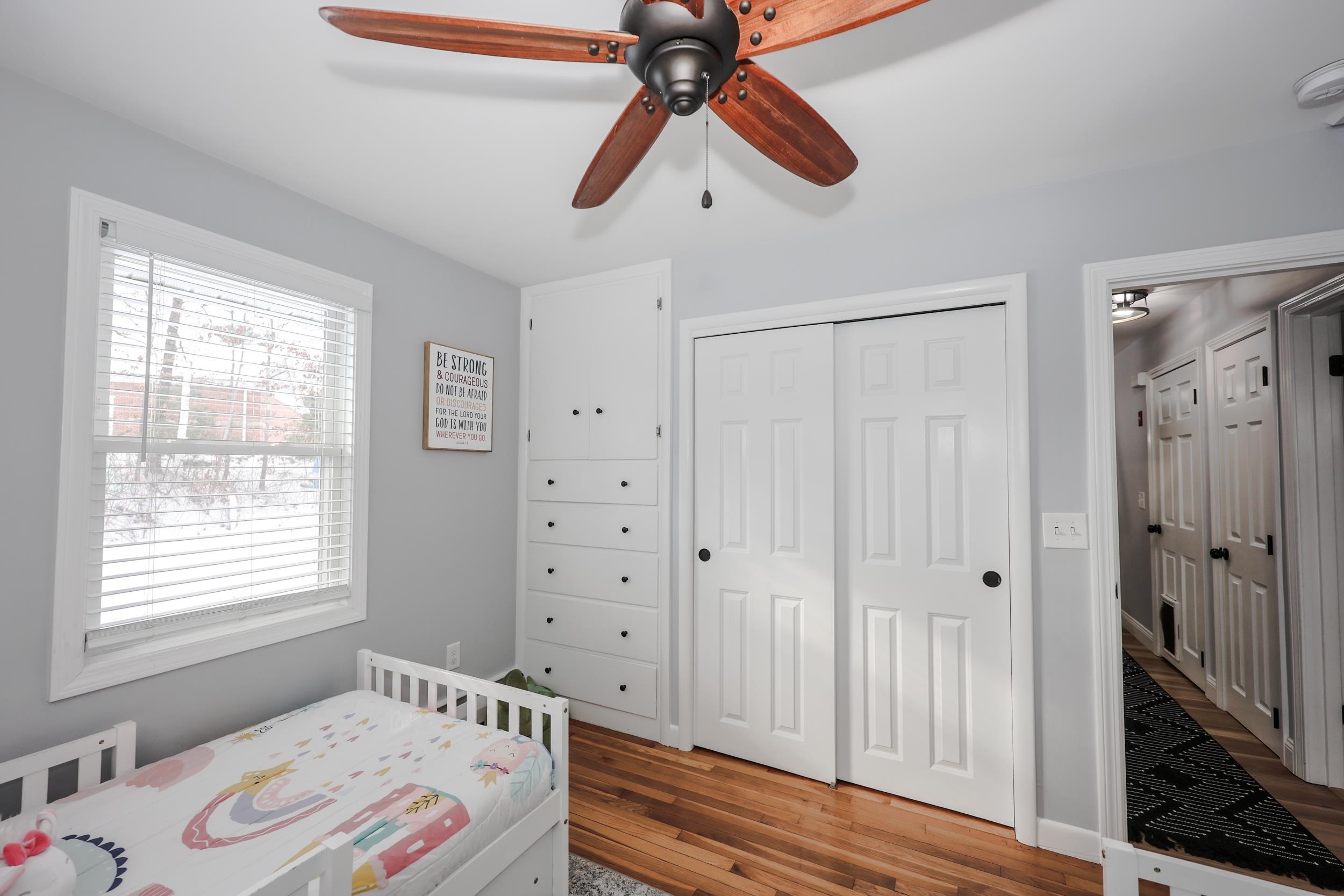 2052 Lake Shore Road Manchester, NH 03109 - Photo 17 of 43