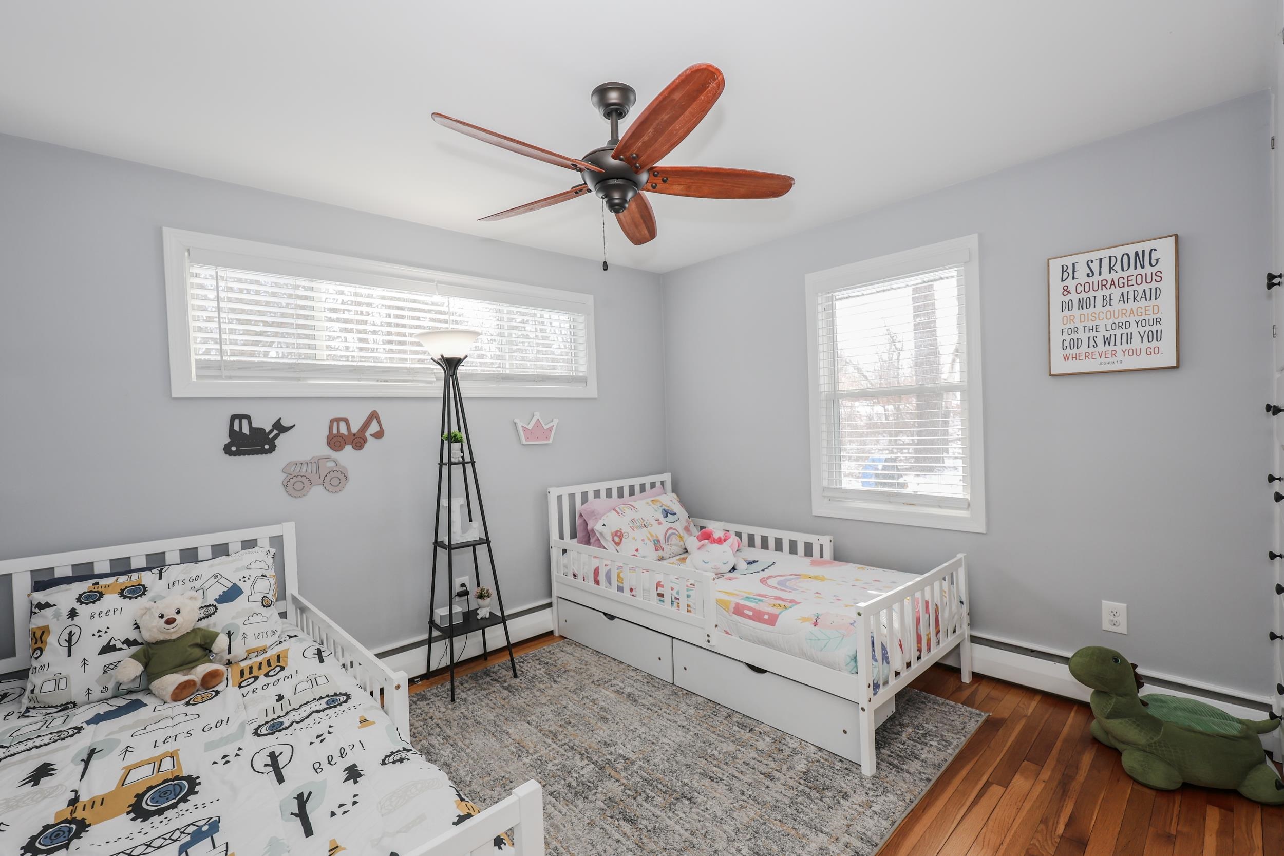 2052 Lake Shore Road Manchester, NH 03109 - Photo 18 of 43