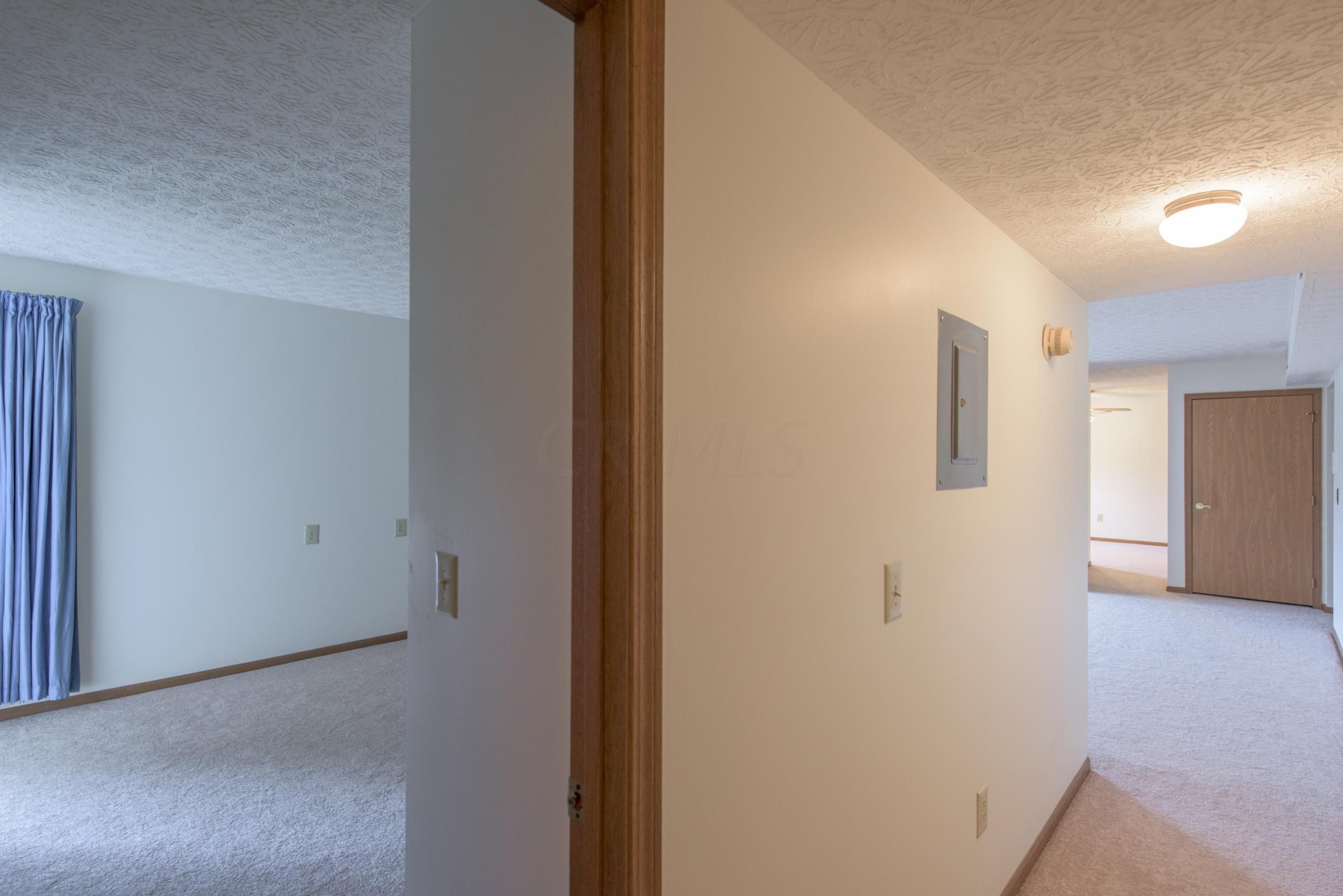 4115 Karl Road, Unit 301 Columbus, OH 43224 - Photo 13 of 25 Gallery Image 13