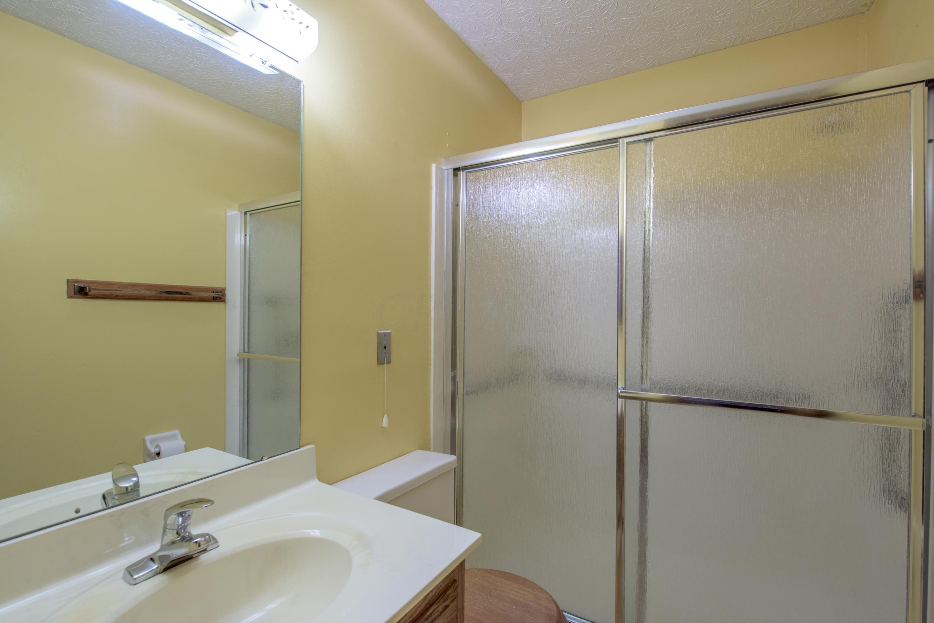 4115 Karl Road, Unit 301 Columbus, OH 43224 - Photo 17 of 25 Gallery Image 17