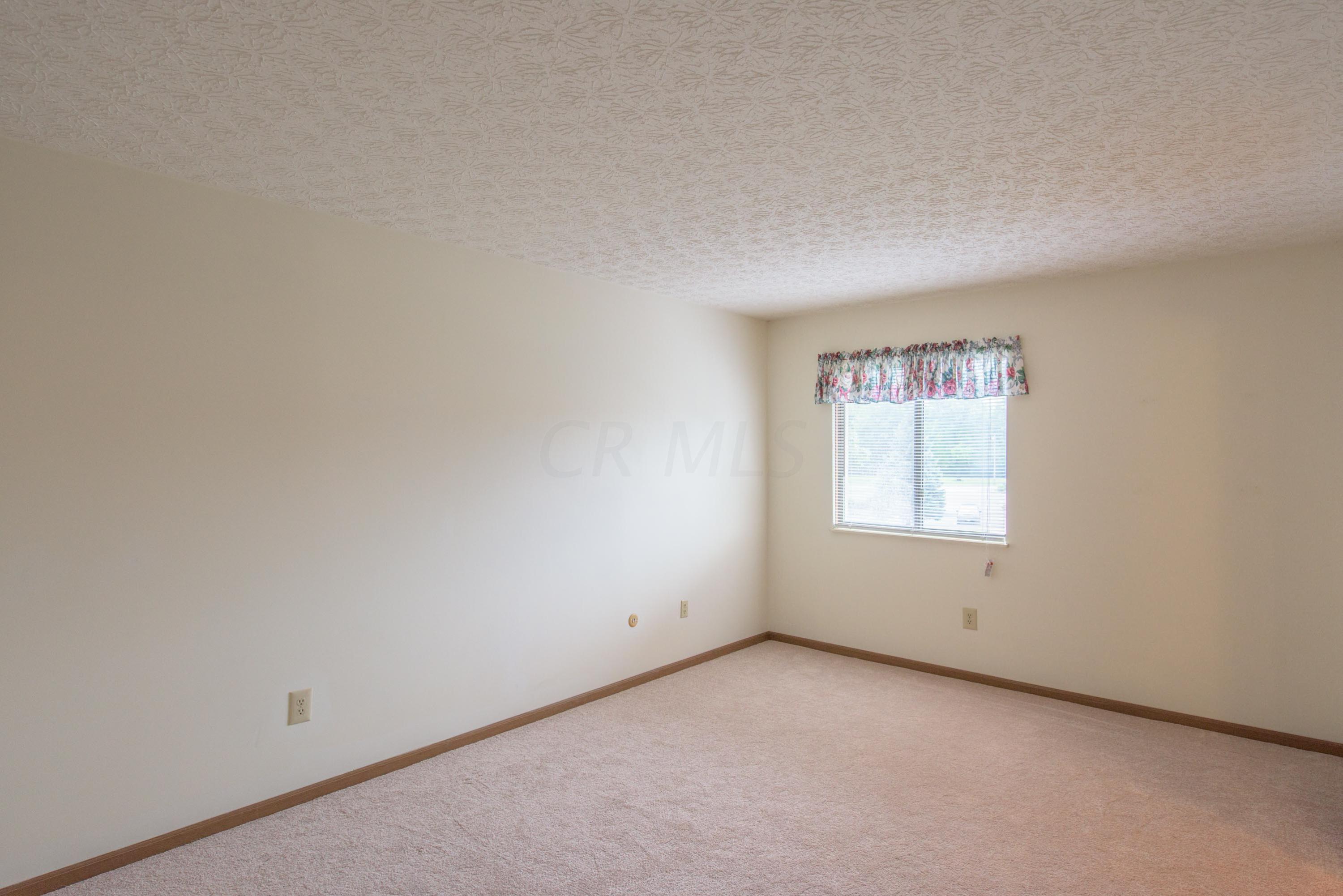 4115 Karl Road, Unit 301 Columbus, OH 43224 - Photo 19 of 25 Gallery Image 19